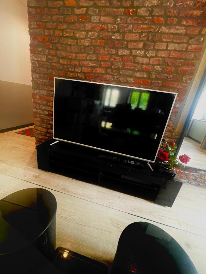 Appartements De Charme Dadou Mons Belgium المظهر الخارجي الصورة
