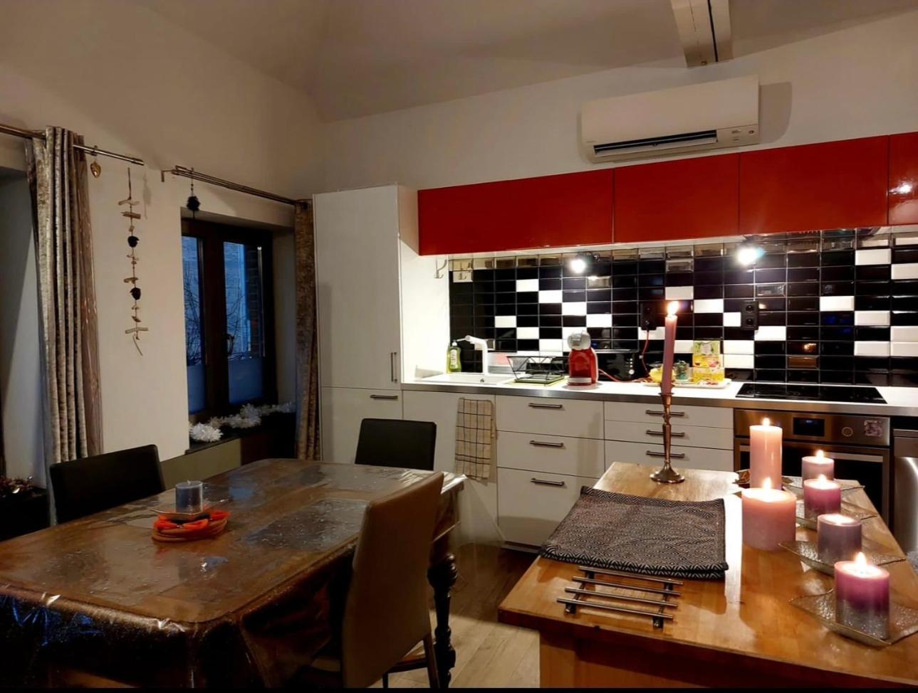 Appartements De Charme Dadou Mons Belgium المظهر الخارجي الصورة