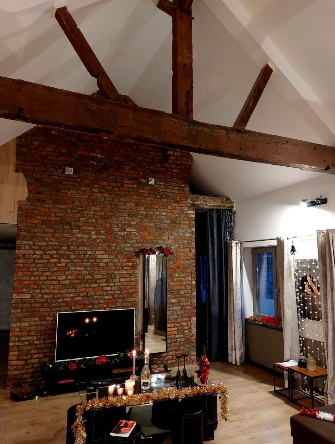 Appartements De Charme Dadou Mons Belgium المظهر الخارجي الصورة