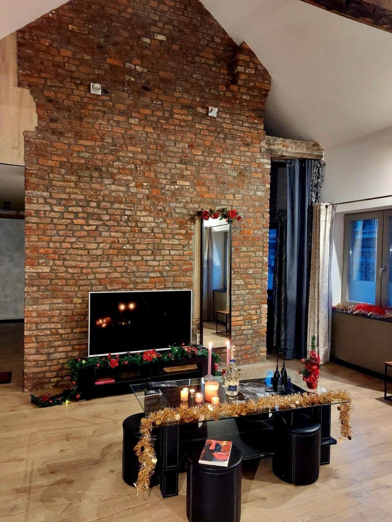 Appartements De Charme Dadou Mons Belgium المظهر الخارجي الصورة