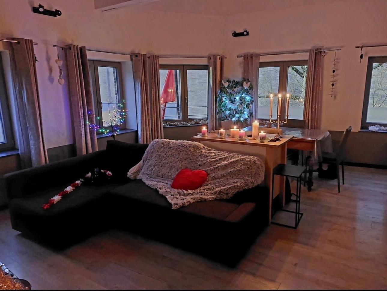 Appartements De Charme Dadou Mons Belgium المظهر الخارجي الصورة