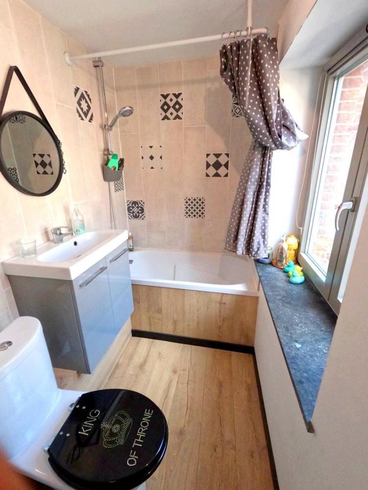 Appartements De Charme Dadou Mons Belgium المظهر الخارجي الصورة